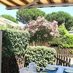 Maison Mezzanine Avec Parking Privé Gn020-095 *
