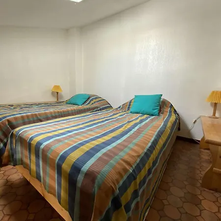 Appartamento Maison Mezzanine Avec Parking Privé Gn020-095